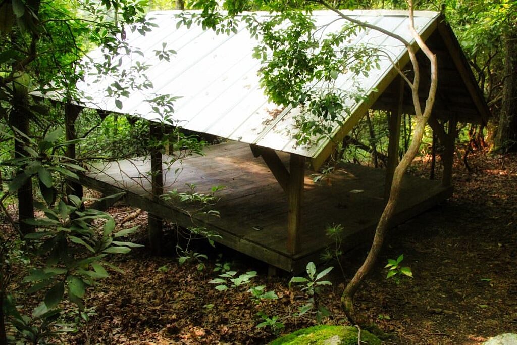 Junior Outpost Camping Platform