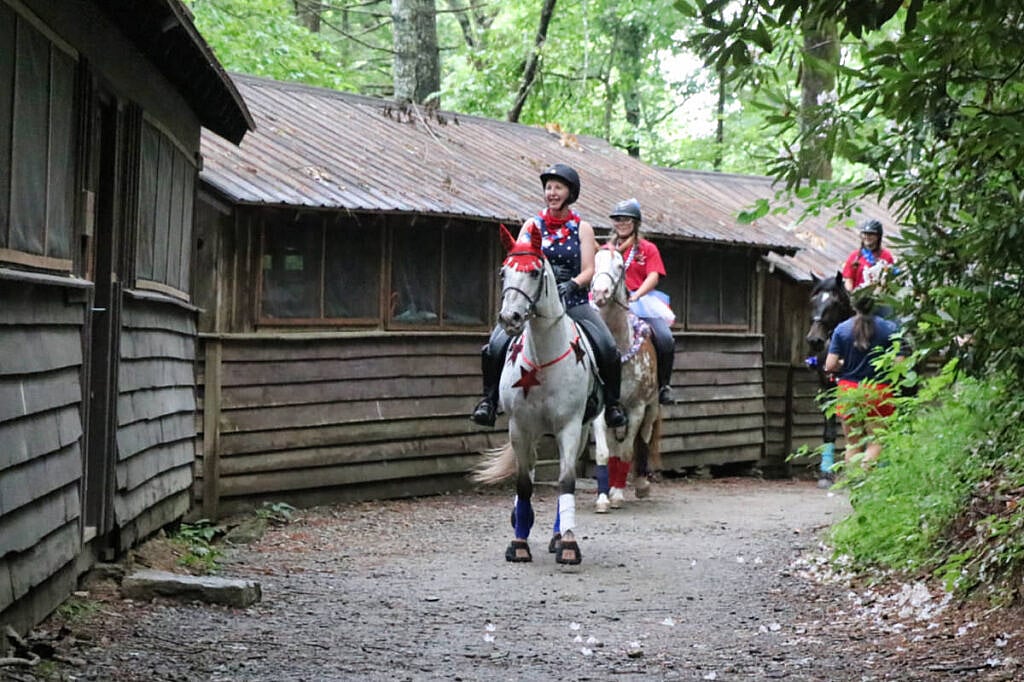 4th of July summer camp horses