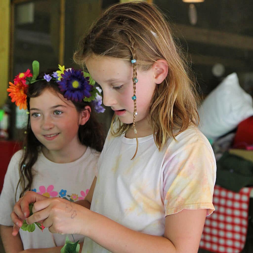 camp flower crown making