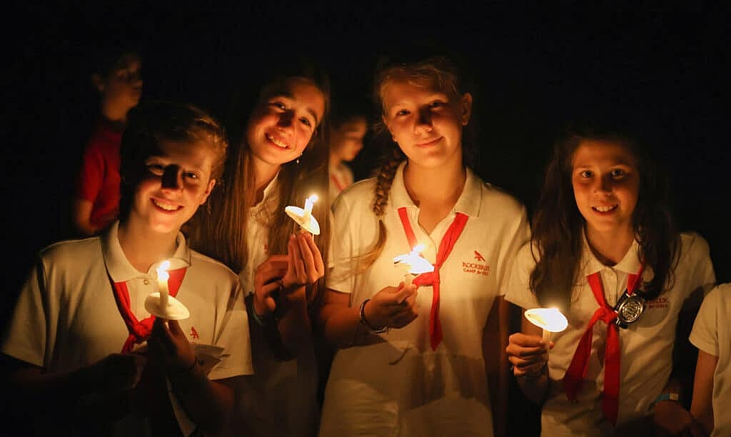 closing ceremony of summer camp