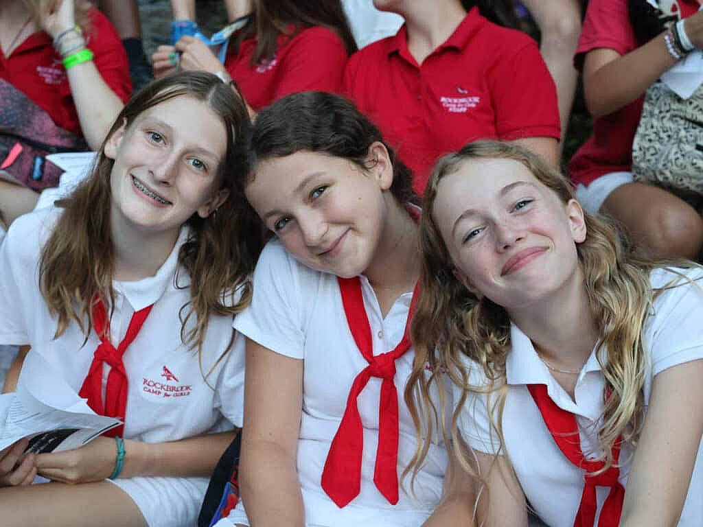 cute summer camp girls