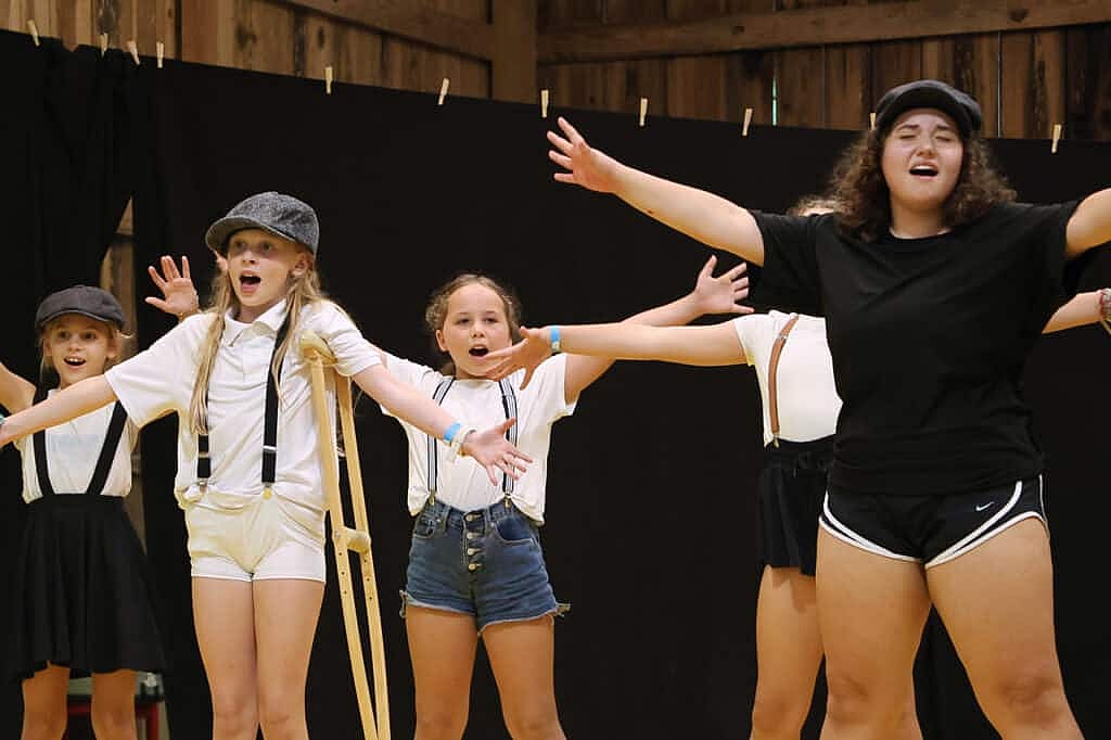camp Newsies performance