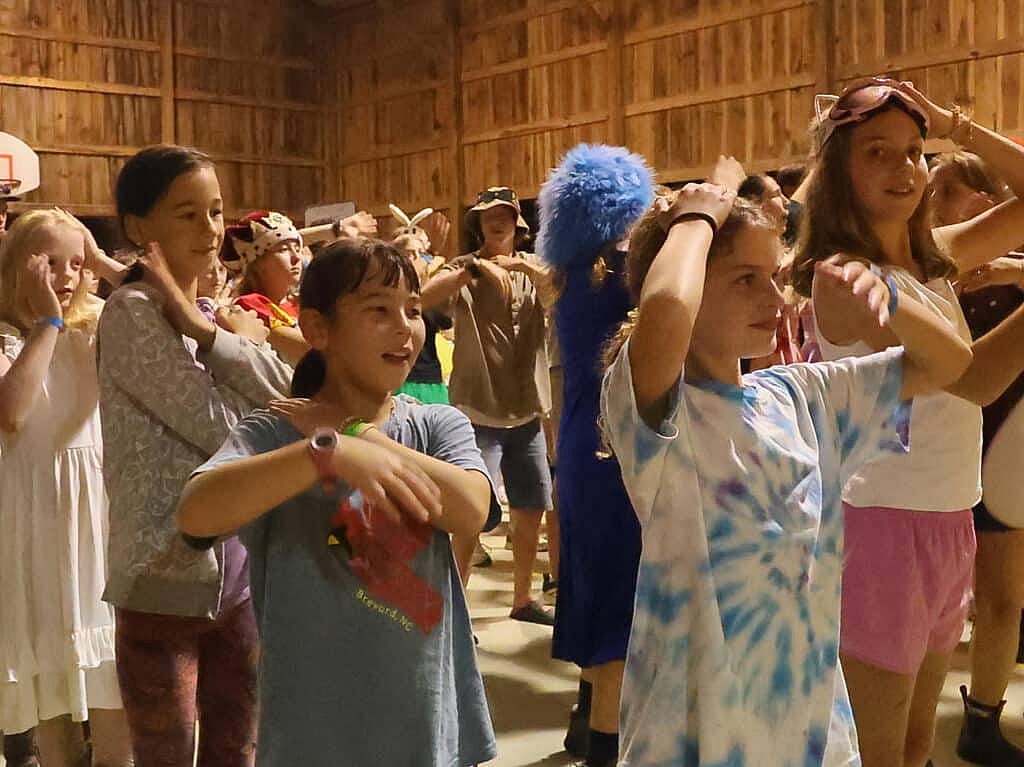 summer camp line dancing