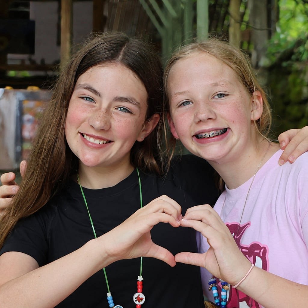 summer camp pals