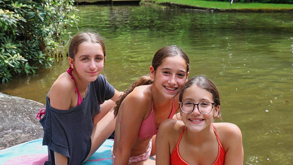 girls camp lake