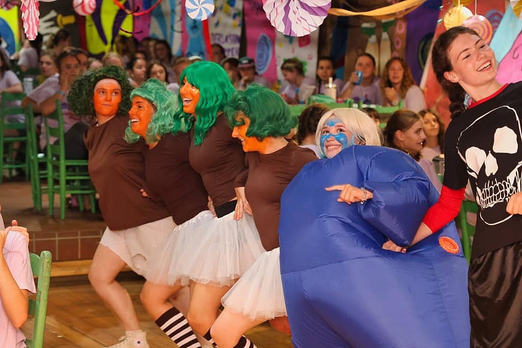 Willy Wonka Banquet dance