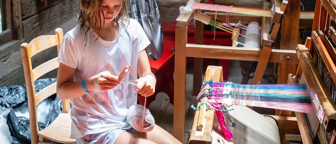 summer camp loom weaving girl