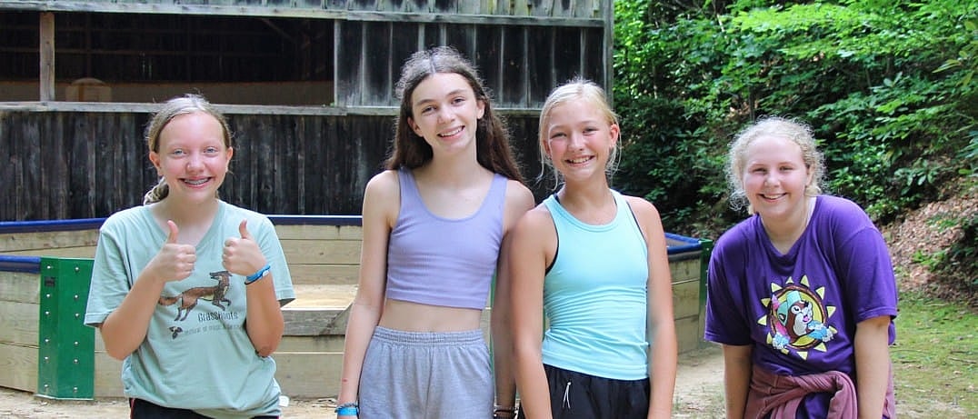 pre-teen summer camp girls