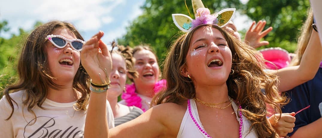 fantastic girl camp fun