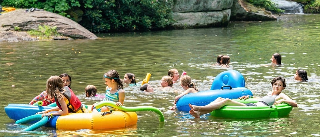 floating camp lake party