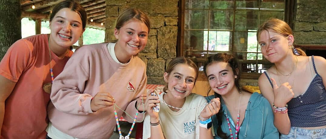 summer camp crafty kids