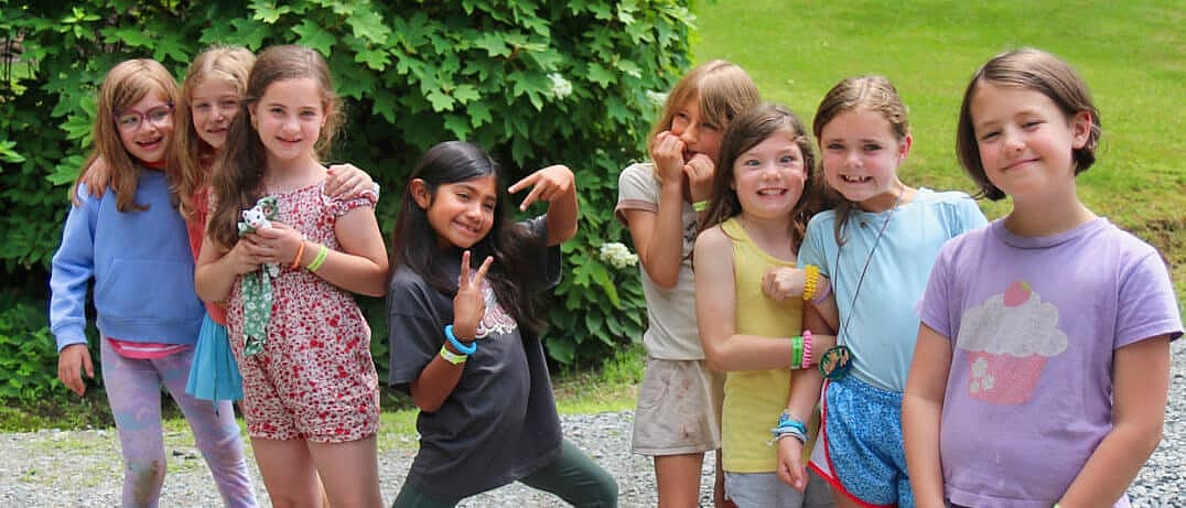 whacky summer camp children