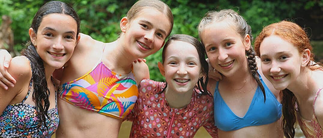 wet summer camp girls