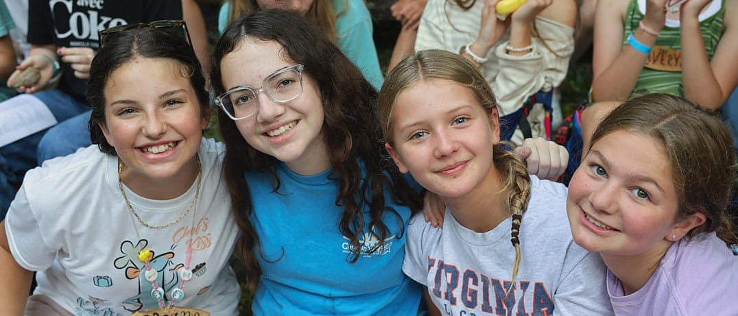 summer camp pals