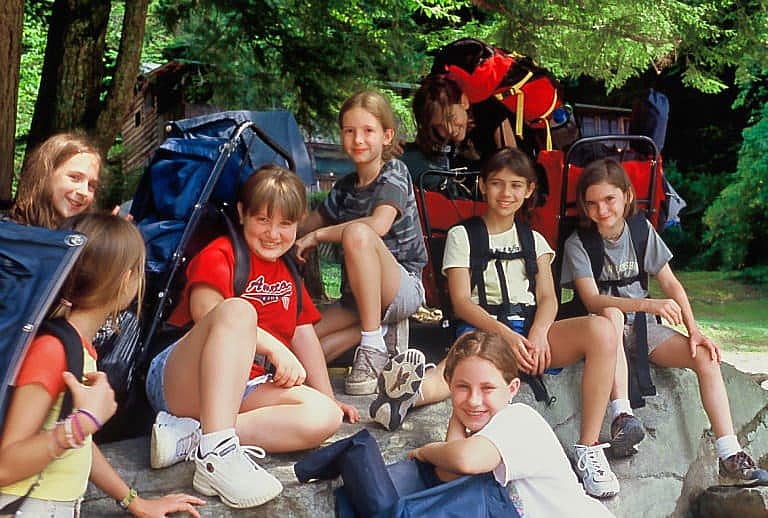 Backpacking girls