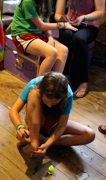 Cabin Toenail Painting