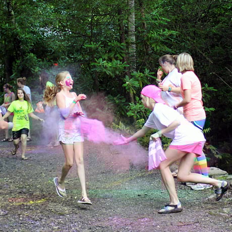 Camp color run