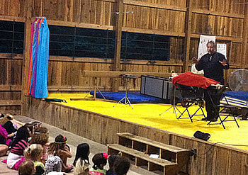 Camps magic show