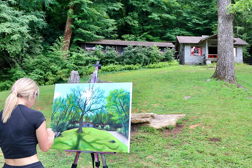 Lauren Bonner Painting Demo
