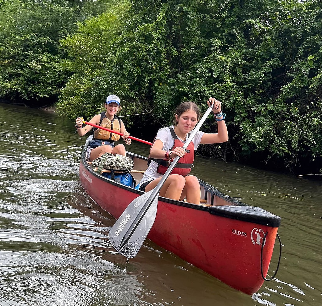 summer camp duo canoeing