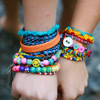 How to Make a Friendship Bracelet Camp Friendship Knot Bracelets