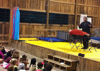 Camps magic show