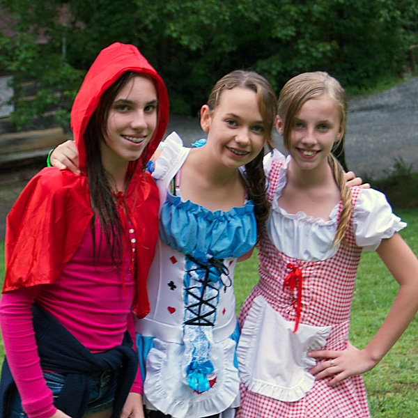 Black Forest Girls Costumed