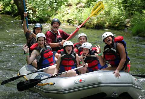 Camp Rafting Crew