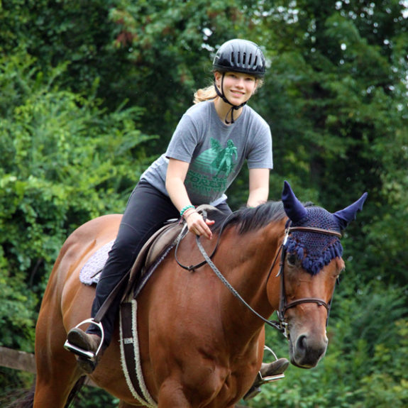 horseback riding camp kid