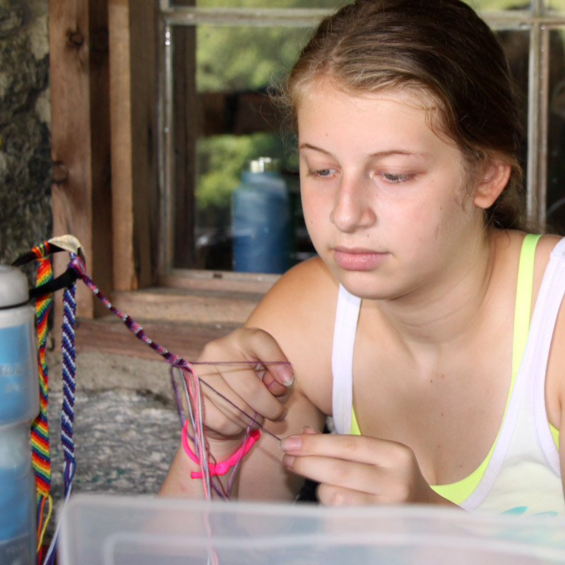 Friendship Bracelet Maker