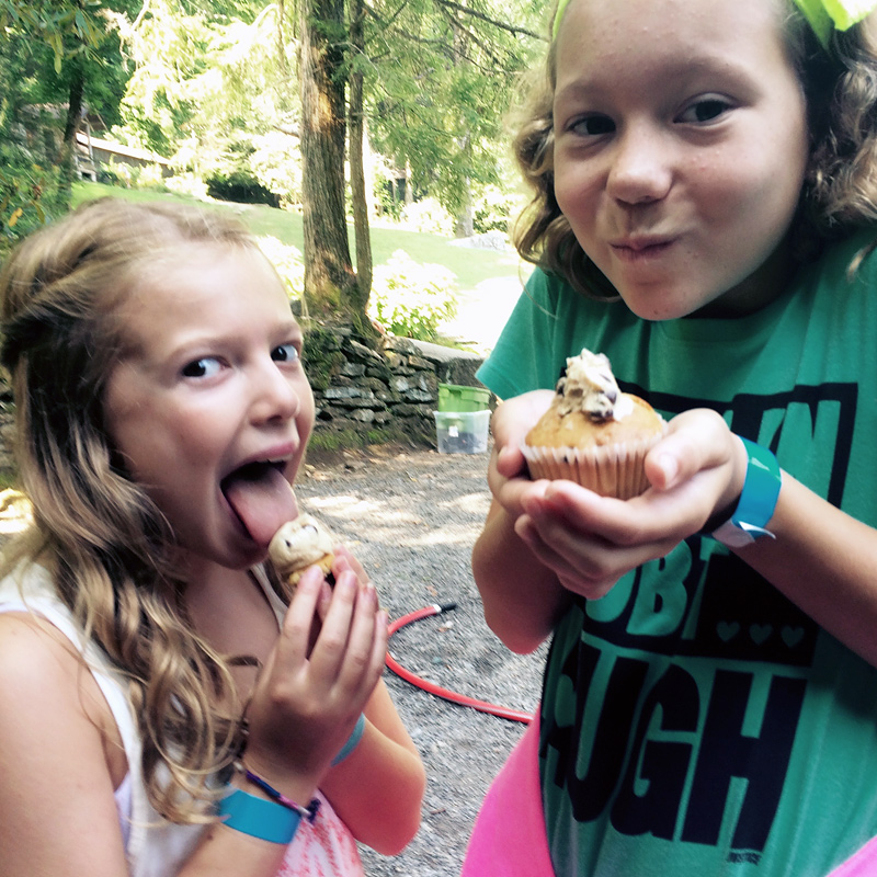 Camp Kids Love Muffins