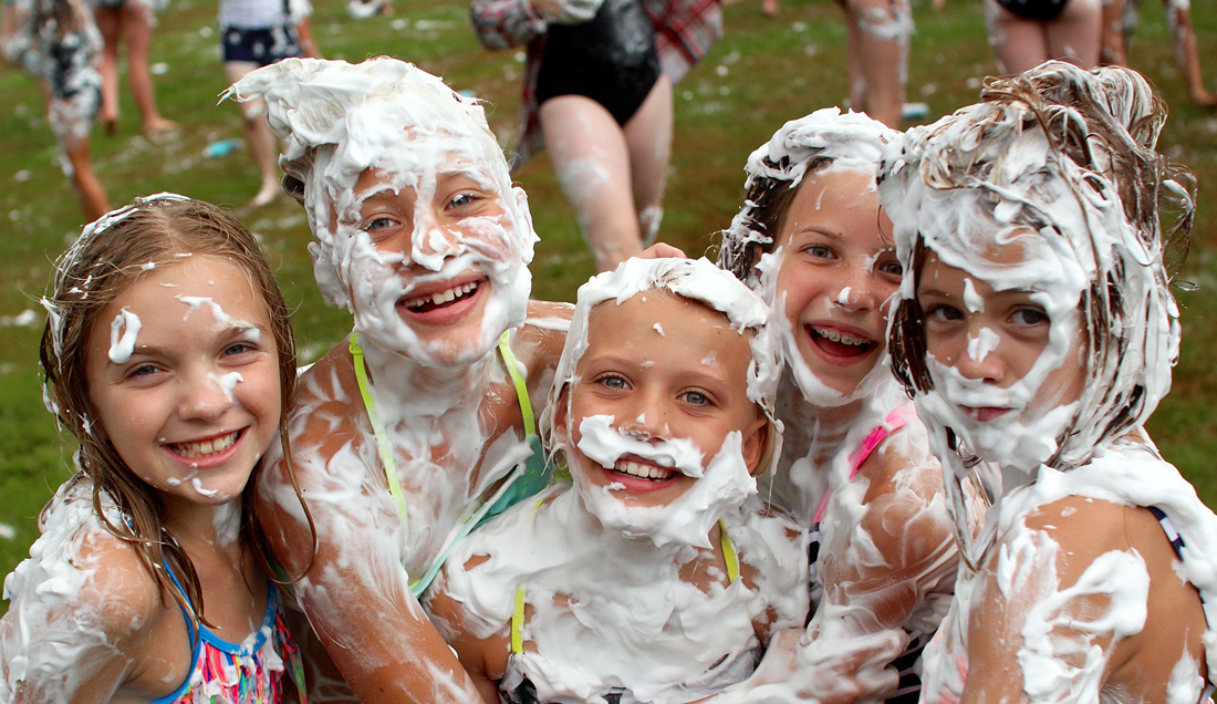 Extraordinary Shaving Cream Fight Group of Girls