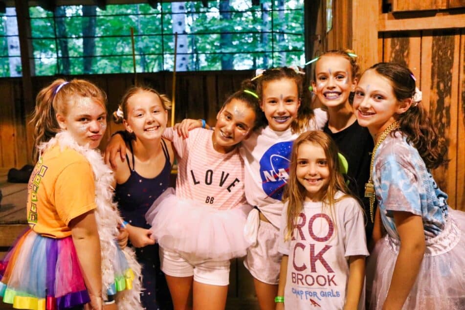 camp girls dancers