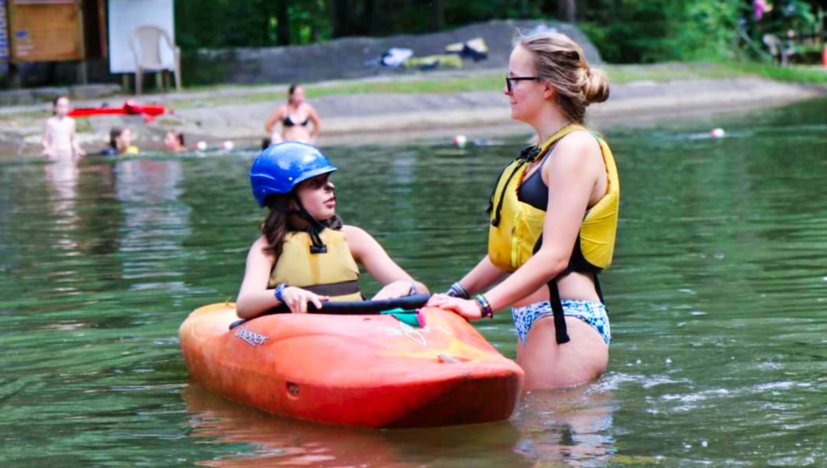 kayak roll learning at lake