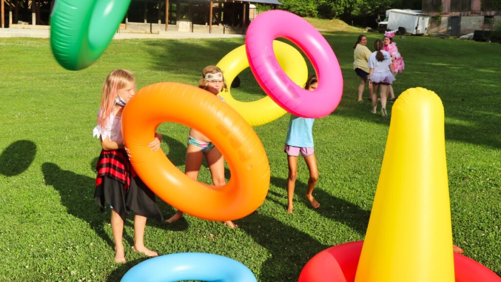 ginat ring toss game