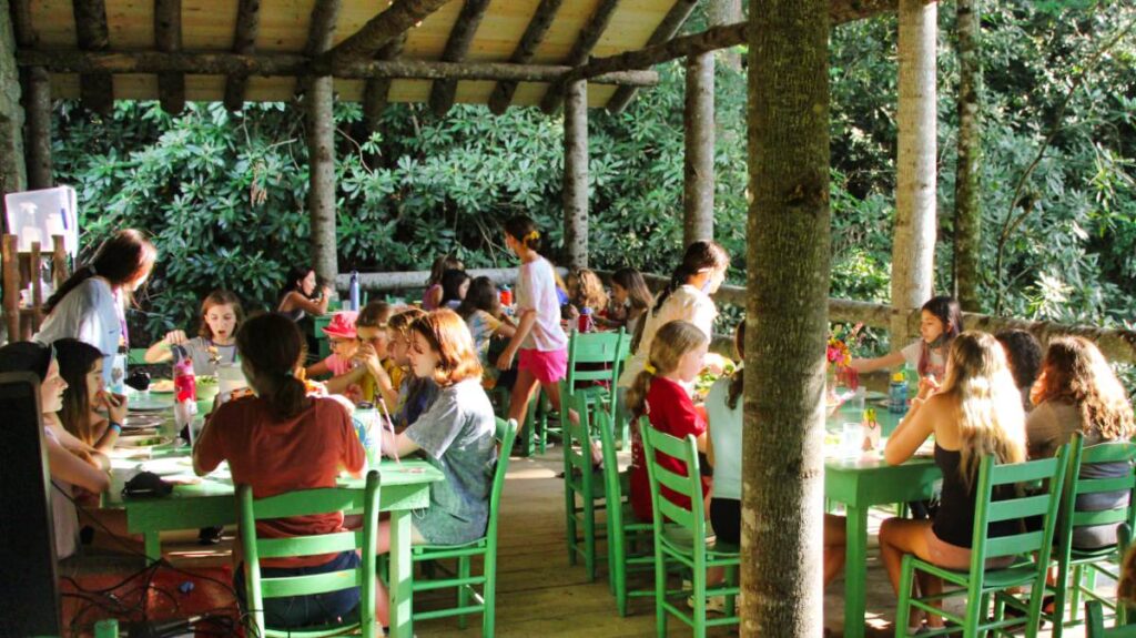 summer camp porch dining