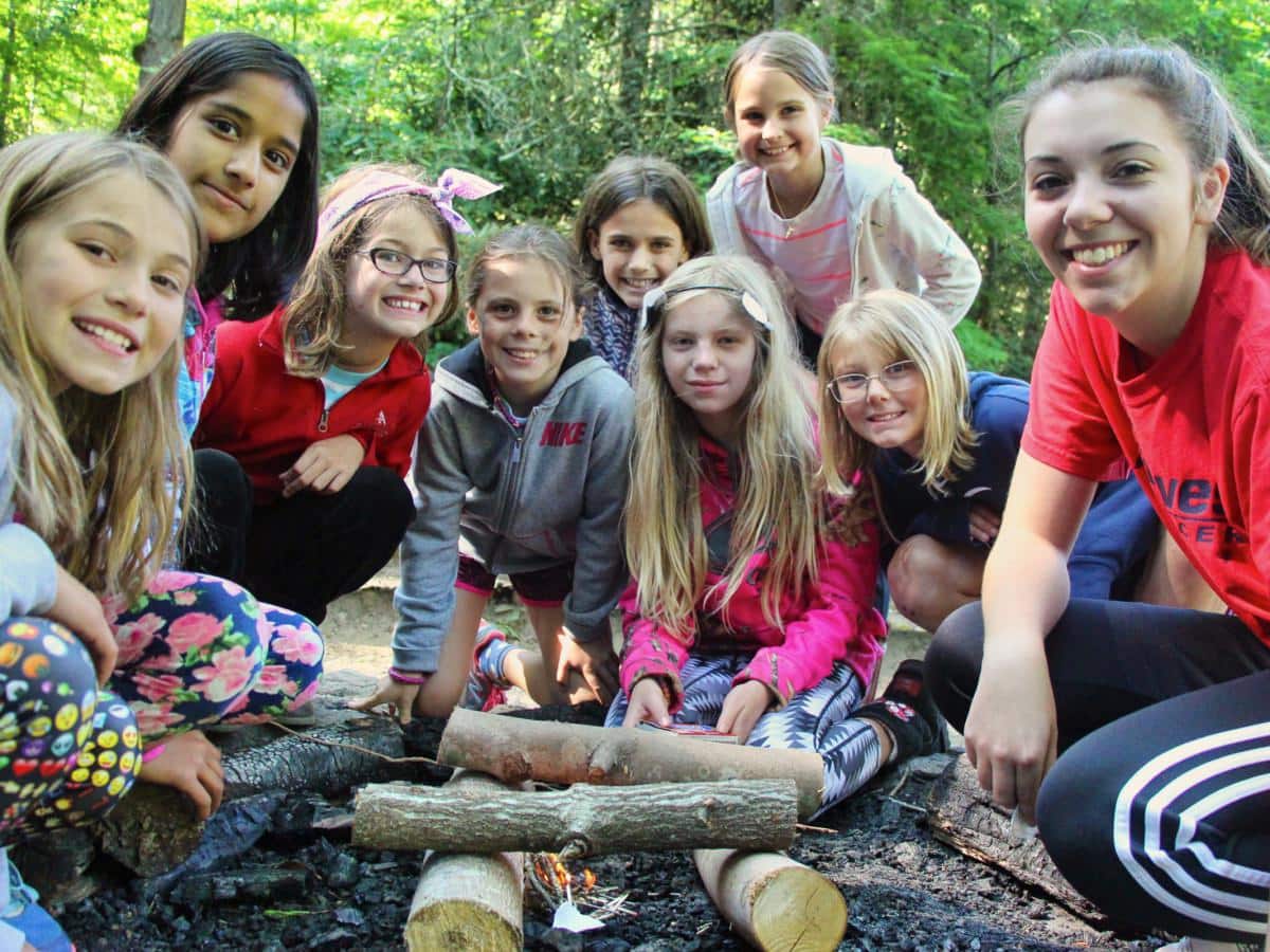 camp kids fire building demo