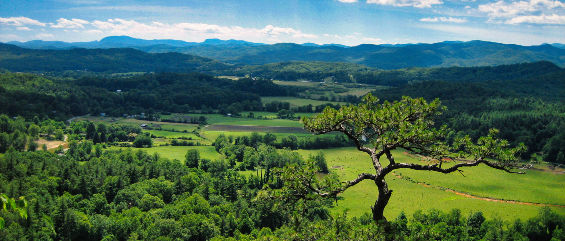 view from top of Castle Rock North Carolina