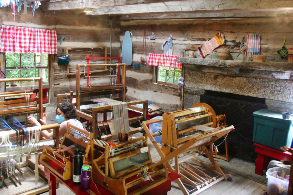 Curosty Weaving Cabin Interior