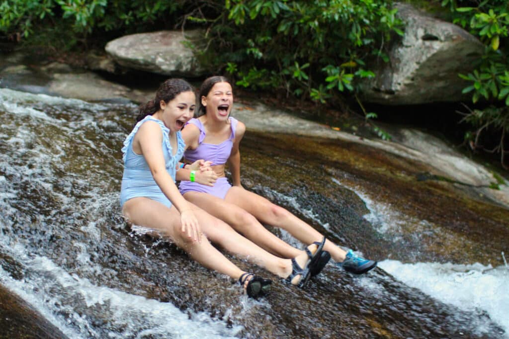 Sliding rock grils screaming