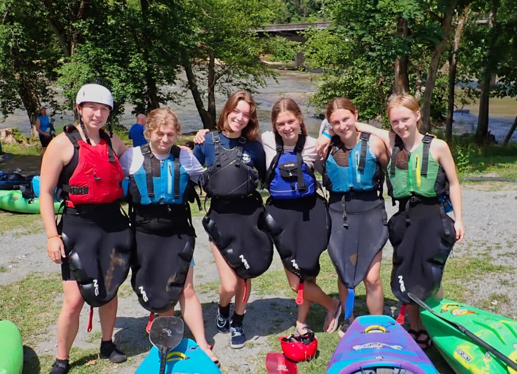 summer camp kayaking crew