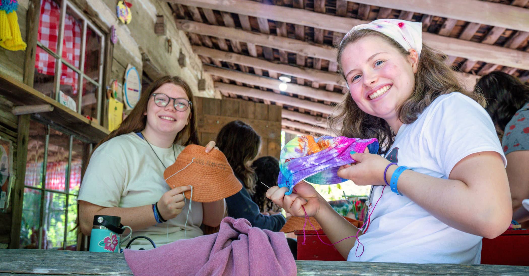 needlecraft art kids at camp