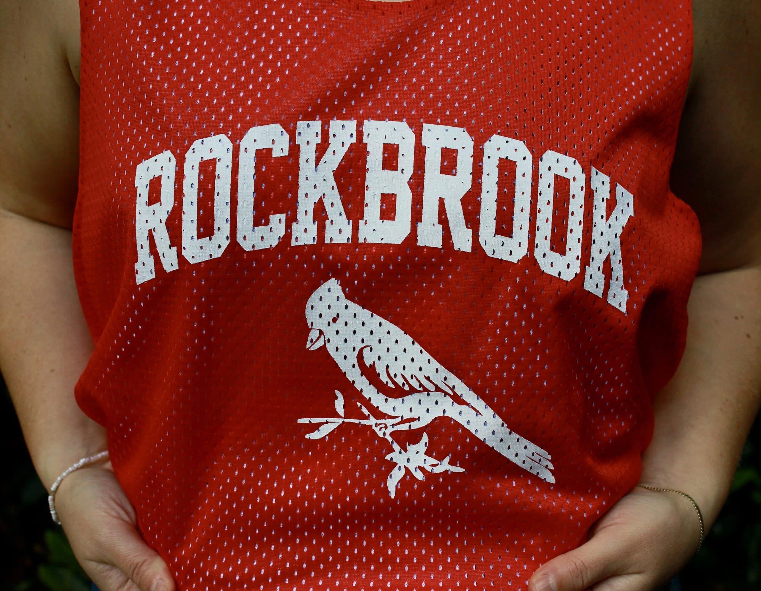 red mesh tank close up