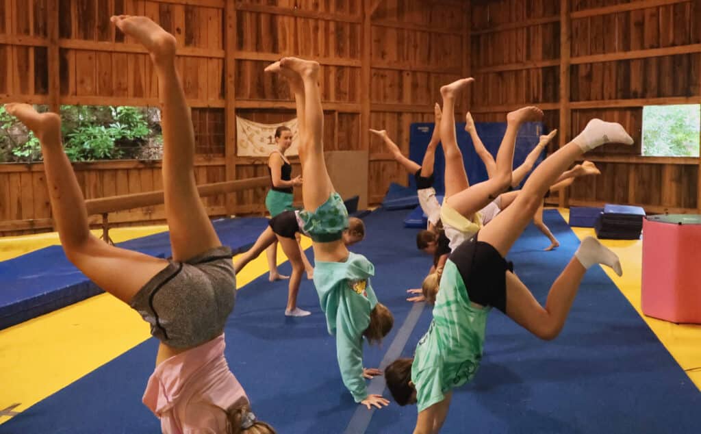 summer camp gymnastics group